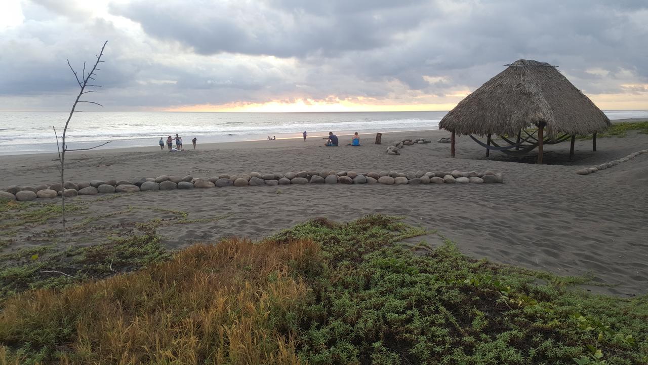 Eco-Hotel Playa Quilombo Las Lisas Exterior foto